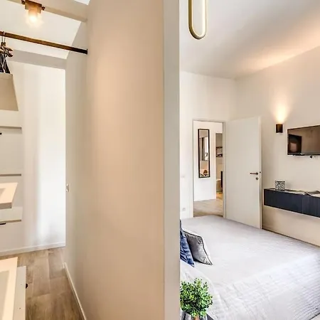 Vatican Charming * רומא